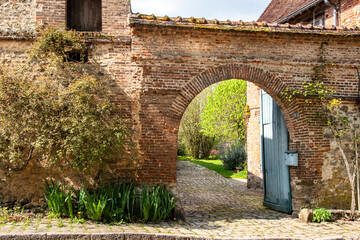 Porche d'entrée de maison de campagne