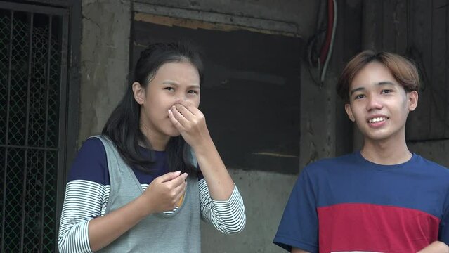 An Asian Teenagers And Smelly Odor