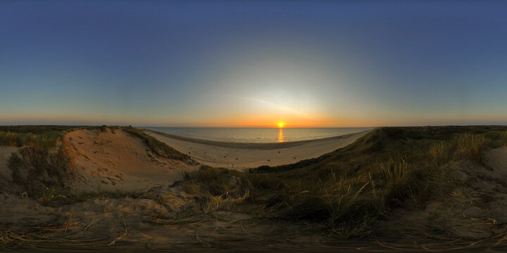 sunset in Bloemendaal  aan zee