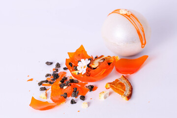 Broken citrus flavored tea bomb