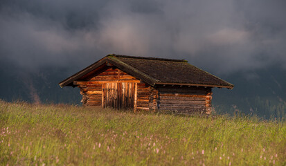 Fototapeta premium Seiser Alm on a dramatic and gloomy morning