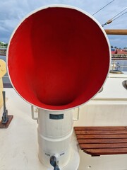 ship air conduct 