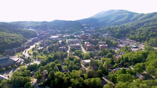 aerial pullout from boone nc, north carolina
