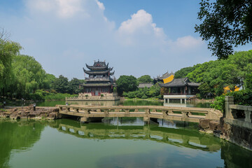 Fototapeta na wymiar templo agua asia asiatico rural lugar 