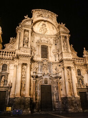 Fototapeta na wymiar catedral completo murcia noche fachada lugar 