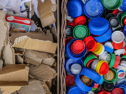 carton vs plastico polimero botellas tapon tapones multiple integridad  