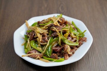 青椒肉絲