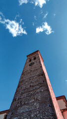 Torre a las nubes