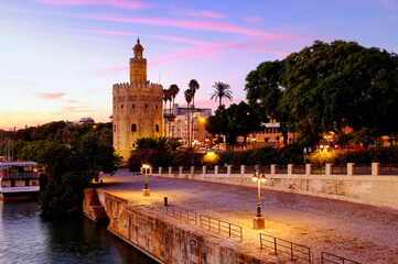 Torre del Oro