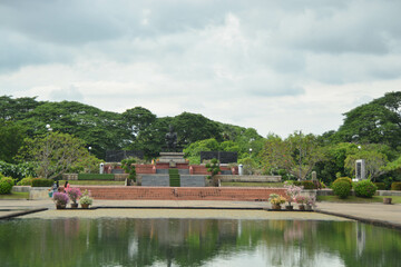Fototapeta na wymiar King Ramkhamhaeng Monument at the Historical Park in Sukhothai.