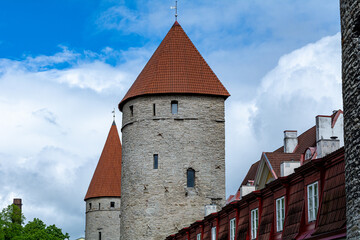Obraz premium Walls and towers of old Tallinn, Estonia
