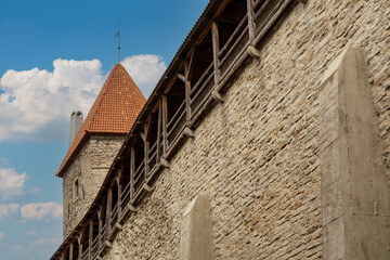 Obraz premium Walls and towers of old Tallinn, Estonia
