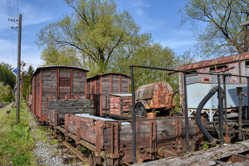 Wagen, Waggon, Güterwagen, Personenwagen, Steyrtalbahn, abgestellt, baufällig, ausgemustert, Rad,...