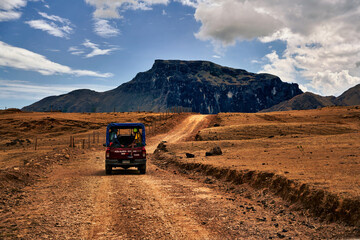 Road to the Mountain Pe&ntilde;a Blanca