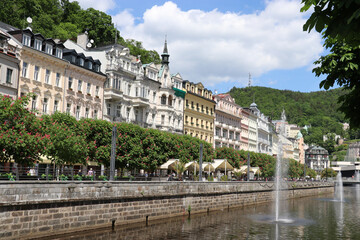 Fototapeta na wymiar Bäderstadt Karlsbad - Karlovy Vary in Böhmen - Tschechien