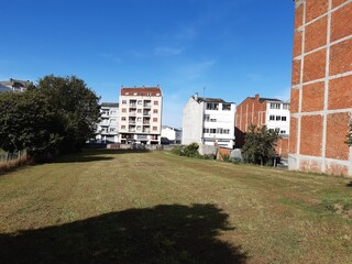 Fototapeta na wymiar Panorámica de un barrio en Vilalba, Galicia