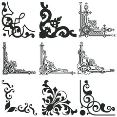 Ornamental linear corners. Vector calligraphic line corners for vintage frames illustration.