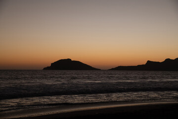 amanecer en la playa 