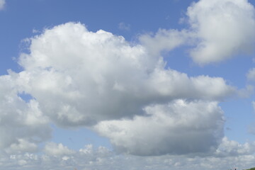 Weisse Quellwolken, Blauer Himmel, Deutschland, Europa