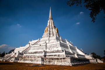 Wat Phu Khao Thong chedi in Ayutthaya, Thailand - obrazy, fototapety, plakaty