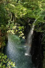 Fototapeta na wymiar 高千穂峡　五ケ瀬川と虹と真名井の滝の眺望