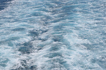 Fahrwasser auf der Fähre