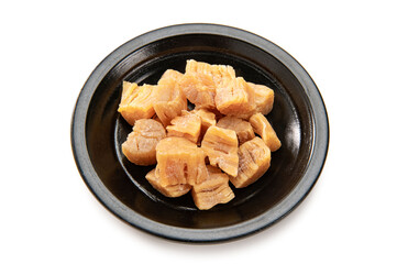 割れた帆立貝の干し貝柱