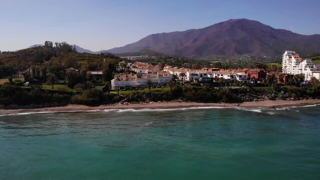รูปภาพEstepona – เลือกดูภาพถ่ายสต็อก เวกเตอร์ และวิดีโอ2,217 | Adobe Stock