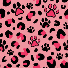 Leopard print with paw of dogs and cats. Cat paw pattern. Camouflage leopard vector seamless pattern on pink background. Leopard skin texture. 