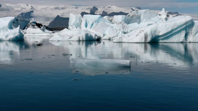 Beautiful view of Jokulsarlon Lagoon Icebergs in summser season, Iceland
