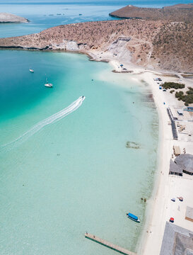 Aerial view of Playa Pichilingue, La Paz, Baja California Sur