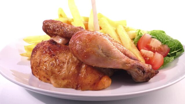 Halbes Grillh&auml;hnchen mit Pommes Frites