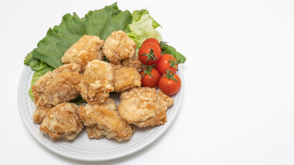 日本の鶏もも肉の唐揚げ