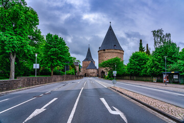 Fototapeta na wymiar Breites Tor und Rieslingsturm in Goslar