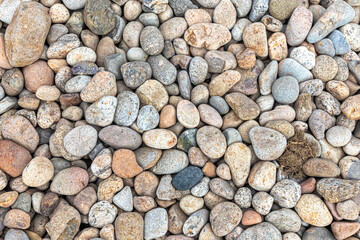 Stones and large river pebbles of rounded shape