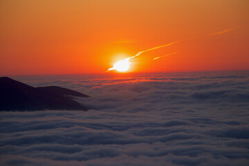 lever de soleil montagne