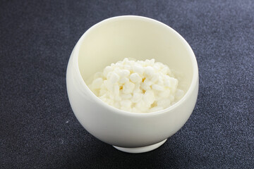 Dietary granulated cottage cheese for breakfast