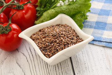 Dry Raw flax seed in the bowl