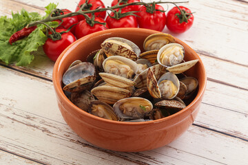Vongole shellfish mollusc clem with butter