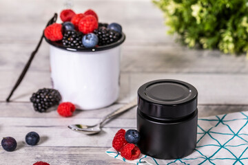 A dream of wild berries