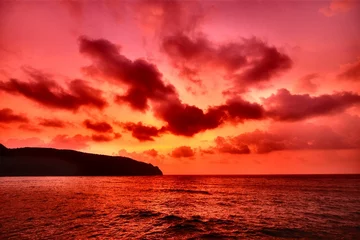 Fototapeten Meer bei Sonnenuntergang © sakico