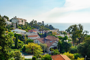 Fototapeta na wymiar Coastal town sunshine Nice, France