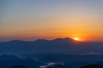 美ヶ原高原からの日の出