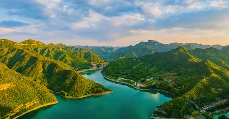 Foto op Plexiglas landschap met bergen en rivieren © guoquan