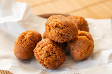 サーターアンダーギー