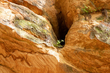 unique red sand rock. a wonderful rock structure created by Latvian nature in the Gauja National Park.