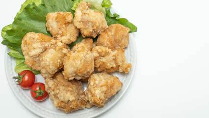 日本の鶏もも肉の唐揚げ