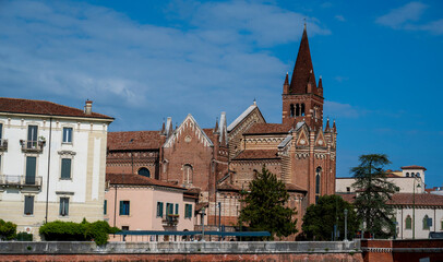 Fototapeta na wymiar Old church in Verona