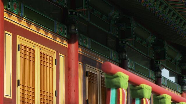 만연사 - 창살