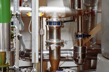 Pipe with flange of reagents and food liquids transportation